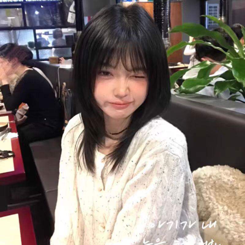 纤韵佳人假发女黑色锁骨发y2k网红亚文化齐刘海高层次短直发全头