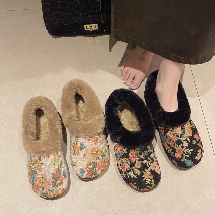 秋冬季中国风绣花保暖居家棉拖鞋女包跟毛毛鞋加绒软底防滑妈妈鞋