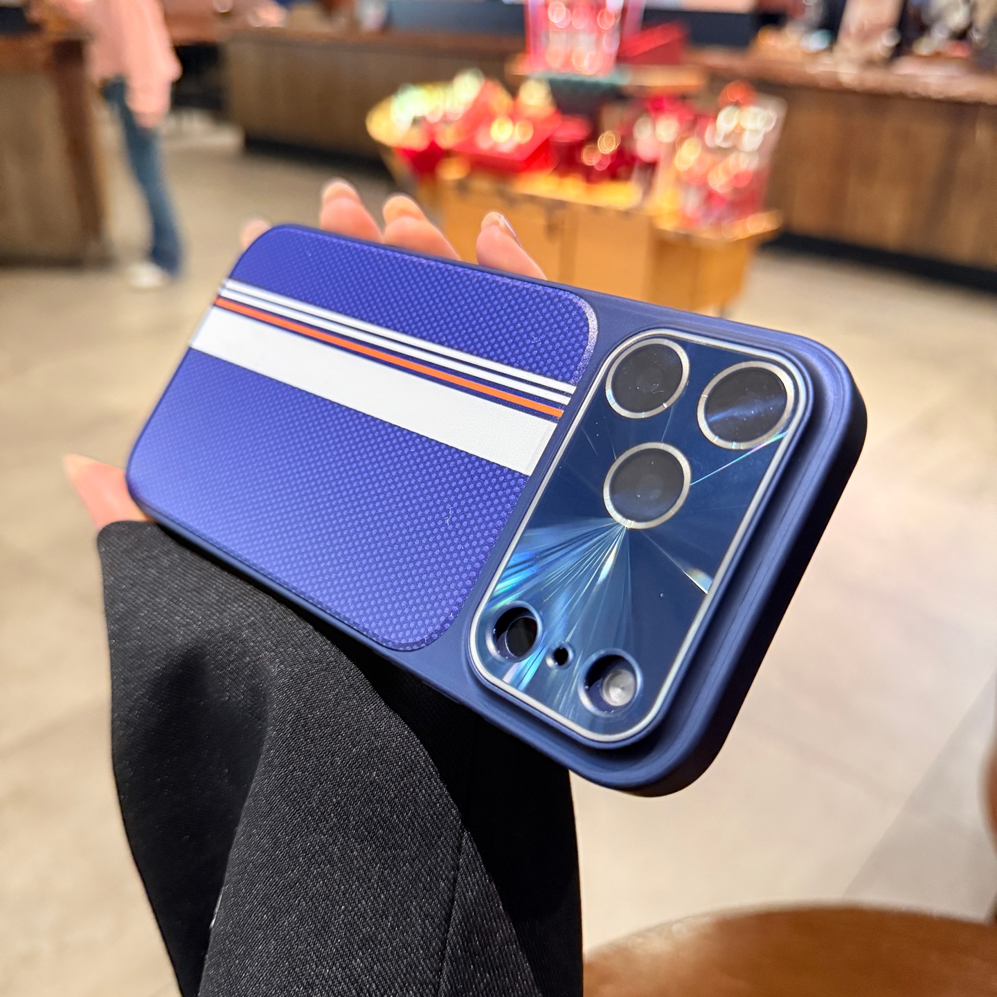 适用苹果17promax手机壳磁吸iphone16pro新款15秒变17藏蓝撞色皮纹14plus极光大视窗镜头13男士Magsafe保护套