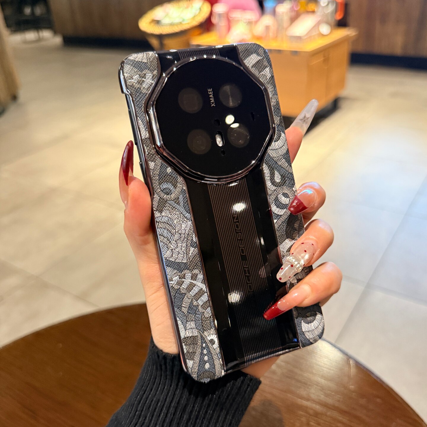适用华为mate80手机壳mate70pro新款灰色腰果花mate60rs保时捷50rs荣耀Magic8真皮40/30高级80pro+保护套男女