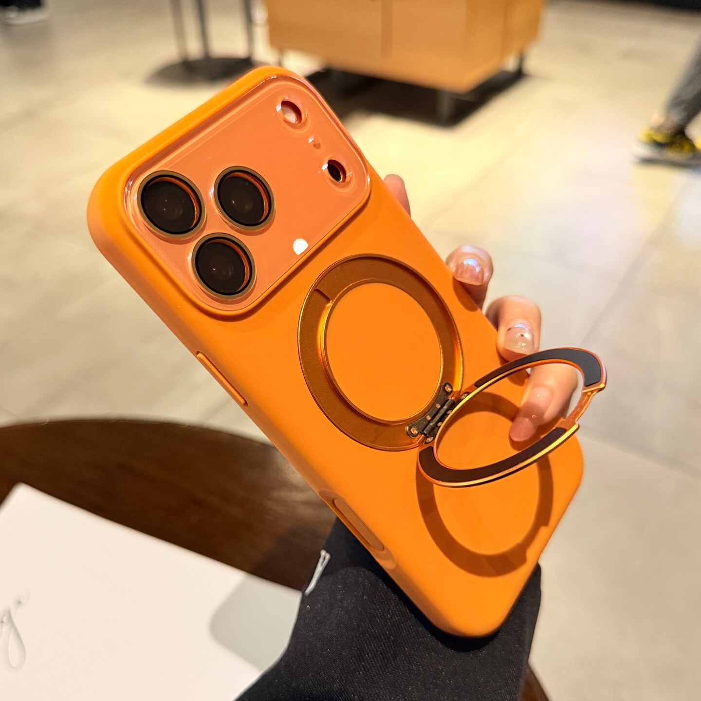 带旋转支架适用苹果17promax磁吸手机壳iphone16pro新款橙色液态硅胶15全包镜头膜PM高级男女iPhone17保护套