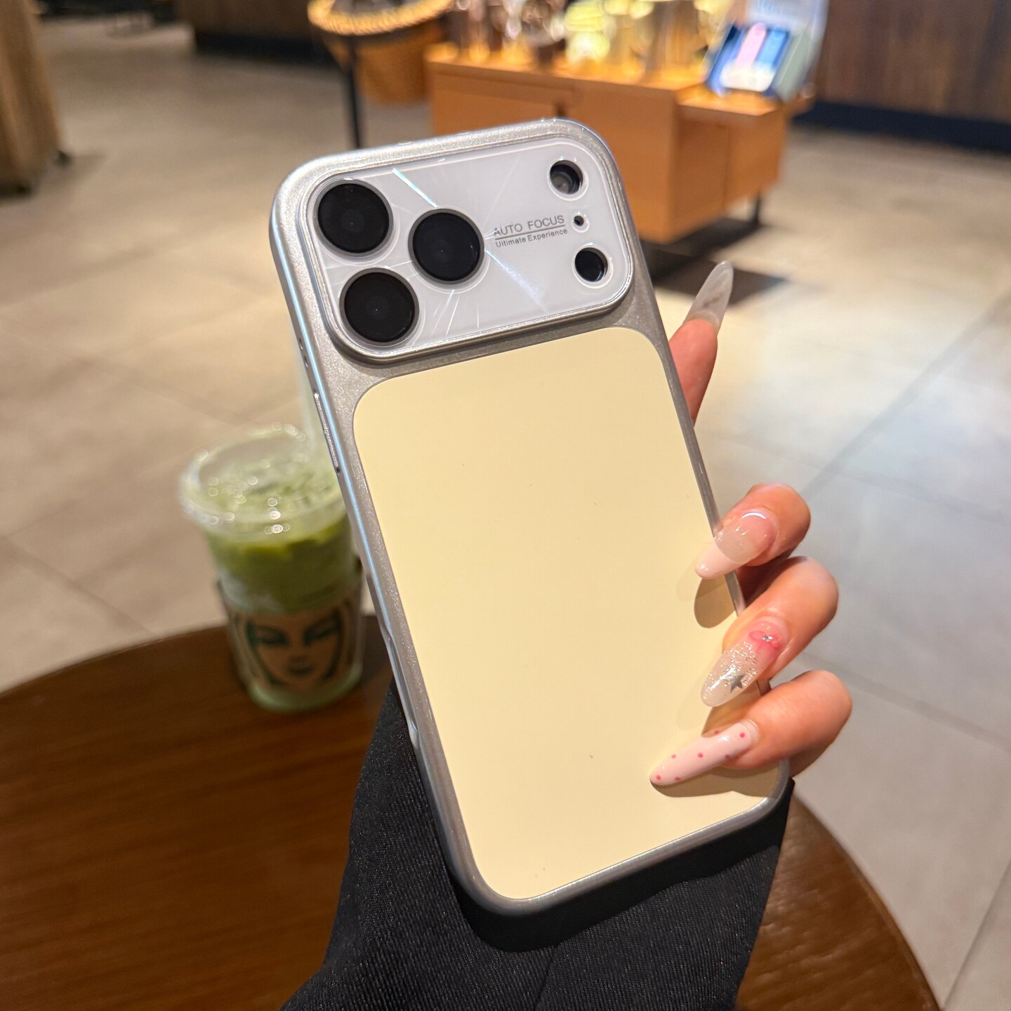 极光镭射大视窗秒变17适用苹果17promax手机壳iphone16pro素皮纹新款浅黄色15镜头膜全包14情侣13保护套高级