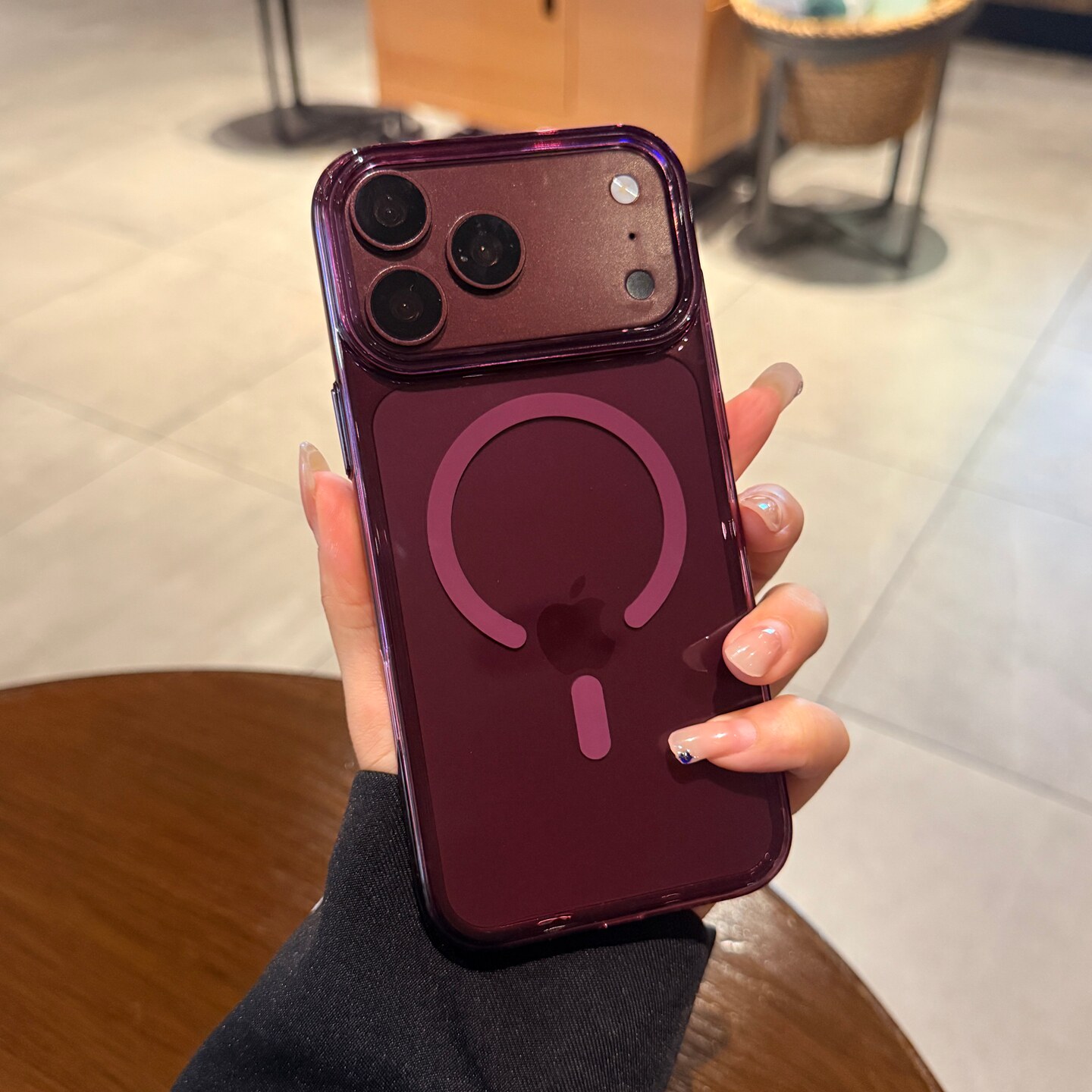 勃艮第酒红色适用苹果18promax手机壳iPhone17pro磁吸新款16超薄透明15简约高级感14PM硬壳防摔Magsafe保护套