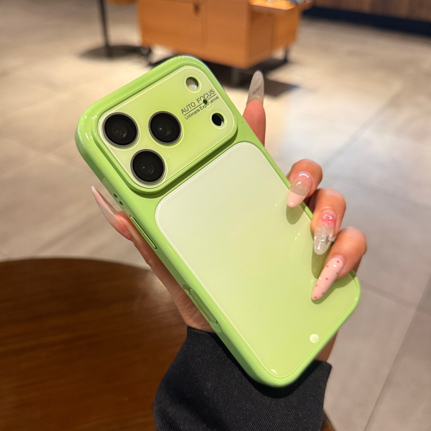 亮绿色渐变适用iphone17promax手机壳苹果18pro高级感新款15情侣16P秒变大视窗镜头膜14全包女13保护套巨好看