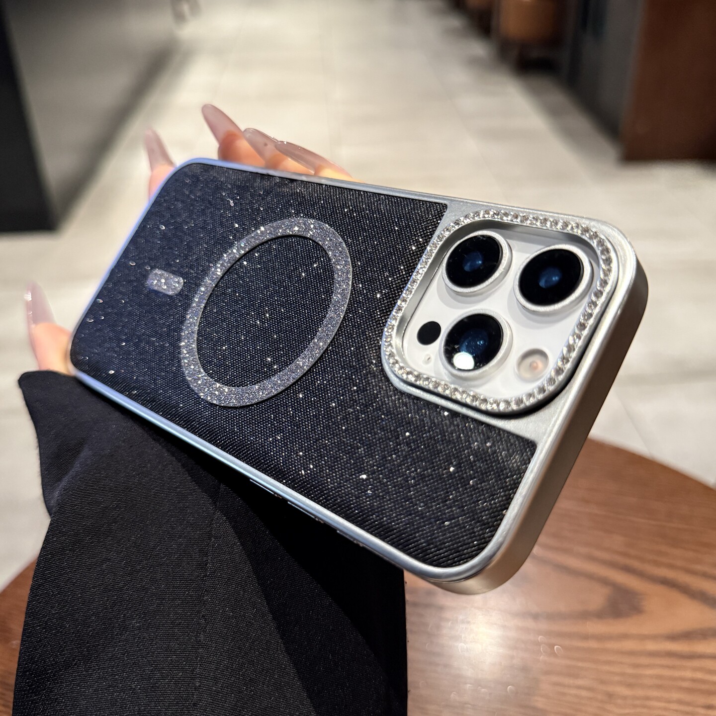 黑色闪粉适用苹果16promax手机壳Magsafe磁吸无线充电iphone15新款镶钻镜头14pro全包12简约高级13保护套plus