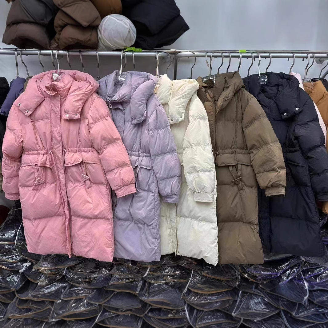 2025秋冬收腰显瘦羽绒服女中长款过膝加厚保暖韩版三角外套潮50%