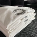 White [Velvet Style]