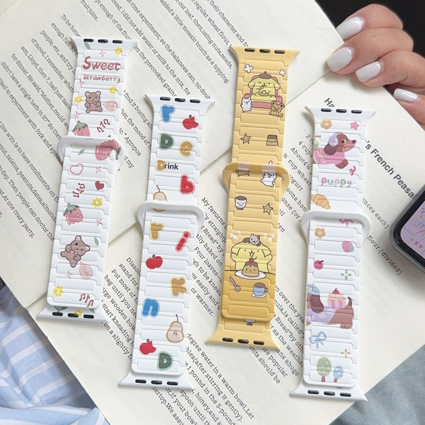 卡通磁吸硅胶iwatchS11表带S9女款S10适用Apple苹果SE手表Ultra