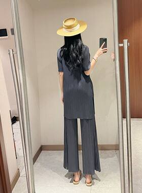 灰色百褶阔腿裤通勤夏季2026优雅显瘦灰色竖条纹套装显瘦两件套