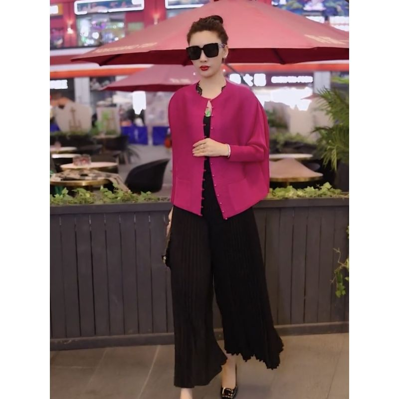 纯色褶皱短外套宽松开衫单排扣设计感女士上衣2025春新款时尚 032