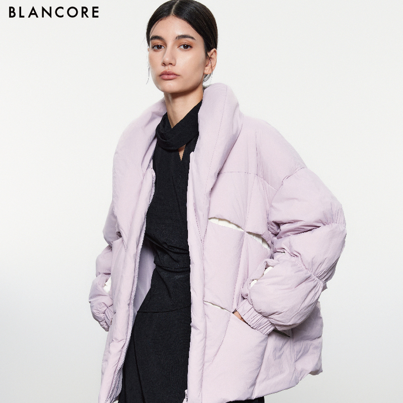 BLANCORE拼色镂空短款羽绒服