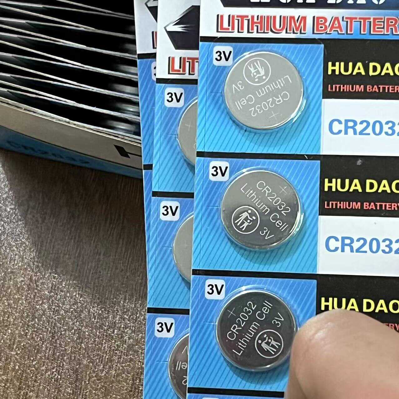 汽车遥控钥匙电池CR2032