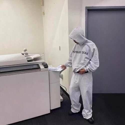KK11 YZY GOSHA VULTURES Merch Kanye周边俄文连帽衫卫衣