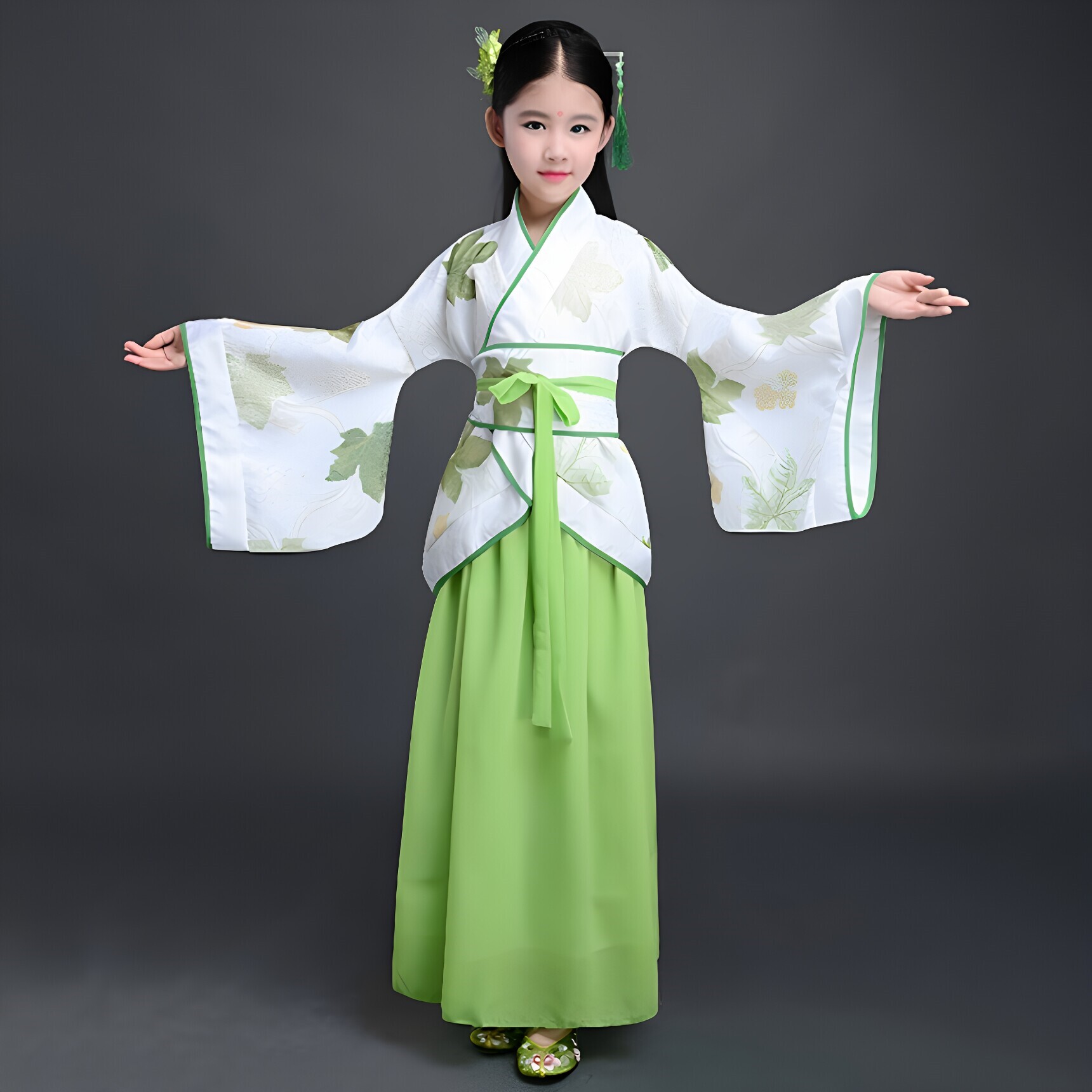 儿童女古装唐装汉服服装演出服套装中式拜年新款公主裙国风汉唐