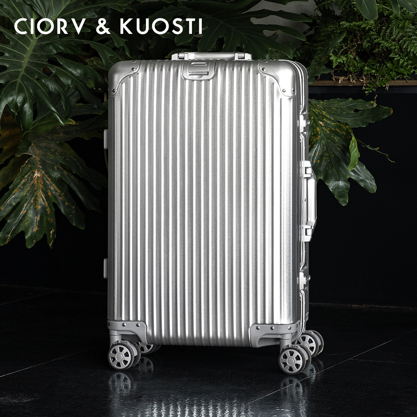 新款铝镁合金行李箱男女商务登机拉杆密码箱大容量金属旅行皮箱子