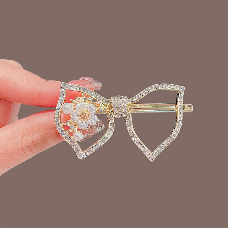 高级感森系仙美梅花鸭嘴夹精致蝴蝶结侧边发夹刘海夹2022新款头饰