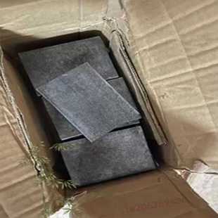 普通鐵板光板精板鐵塊墊鐵鐵片折彎焊接打孔攻絲鍍鋅鍍鎳發(fā)黑訂制