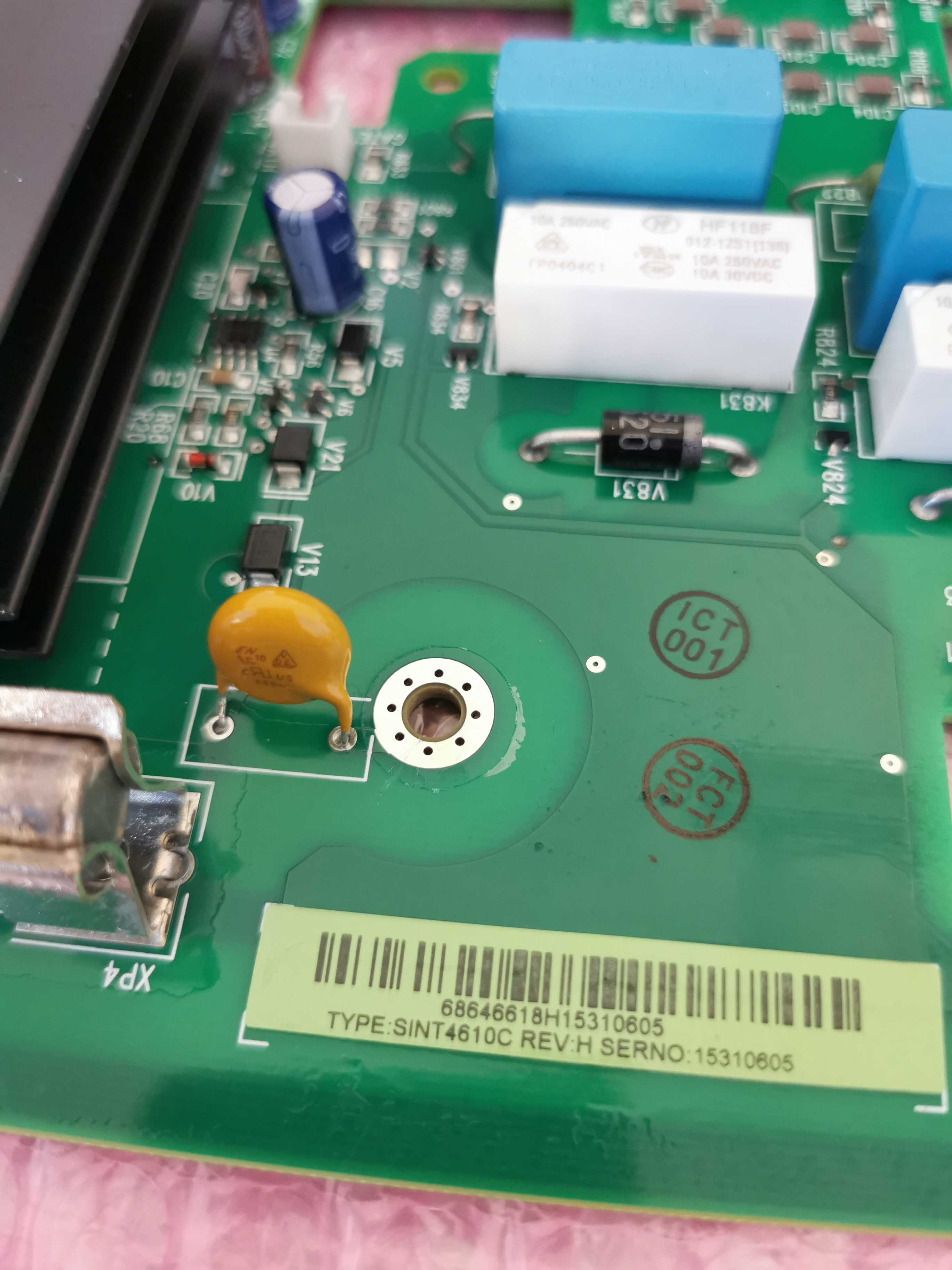 ABB变频器ACS510/550 75/90/110/132kw主电源驱动板SINT4610C
