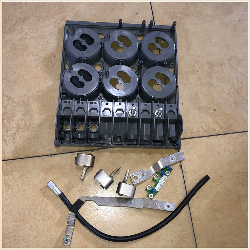 ABB变频器ACS510和550系列塑料端子排75/90/110/132KW接线端子排