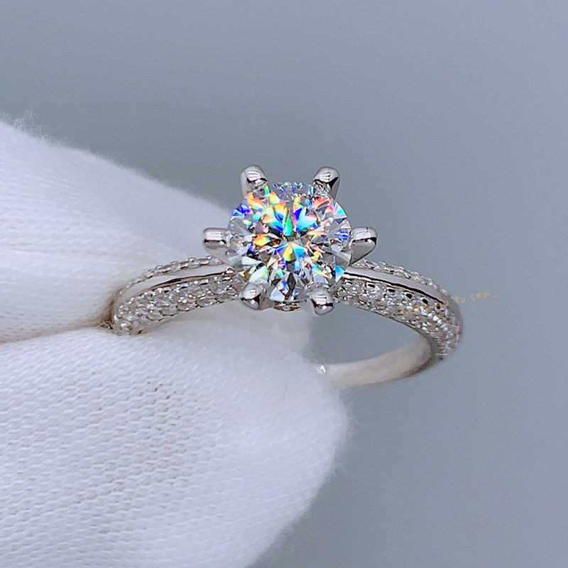 18k白金莫桑石钻戒四爪镶嵌求婚真钻石戒指女带证书送礼物不掉色