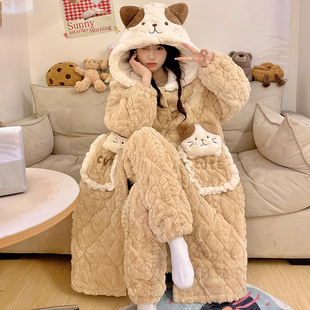 珊瑚绒睡袍女三层夹棉加厚加绒秋冬季卡通2024新款睡衣家居服冬天