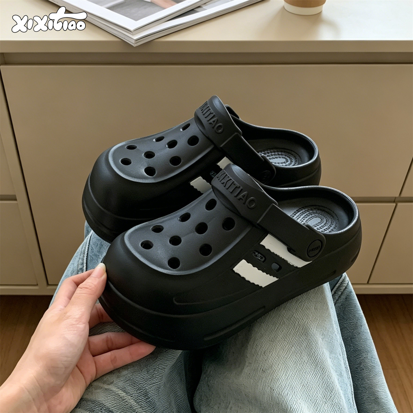 细细条 运动风厚底洞洞鞋男女潮酷条纹防滑情侣夏足弓支撑凉拖鞋