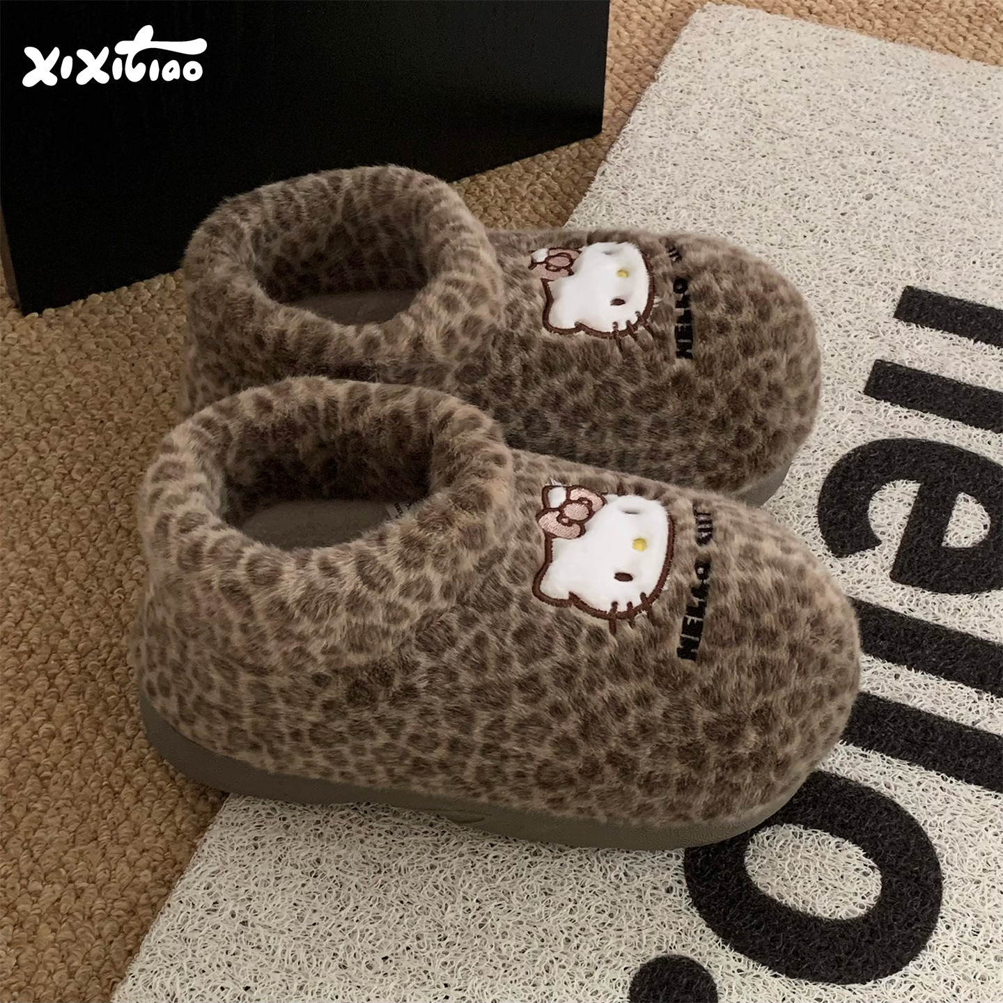 细细条正版HelloKitty猫雪地靴