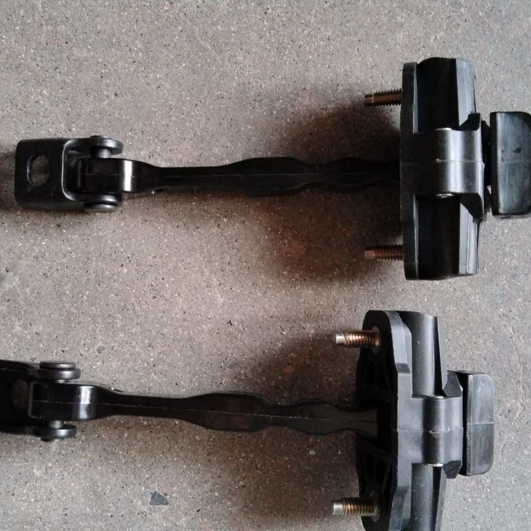 适用于14-18新款远景车门限位器新远景GC7前后车门伸缩器