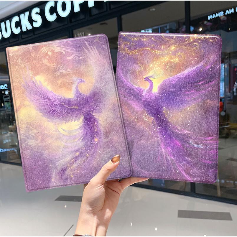 内壳软硅胶材质。舒适手感，四角防摔。