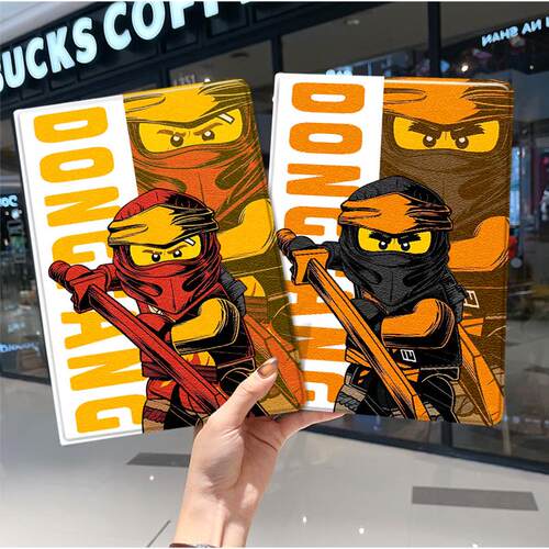 内壳软硅胶材质。舒适手感，四角防摔。