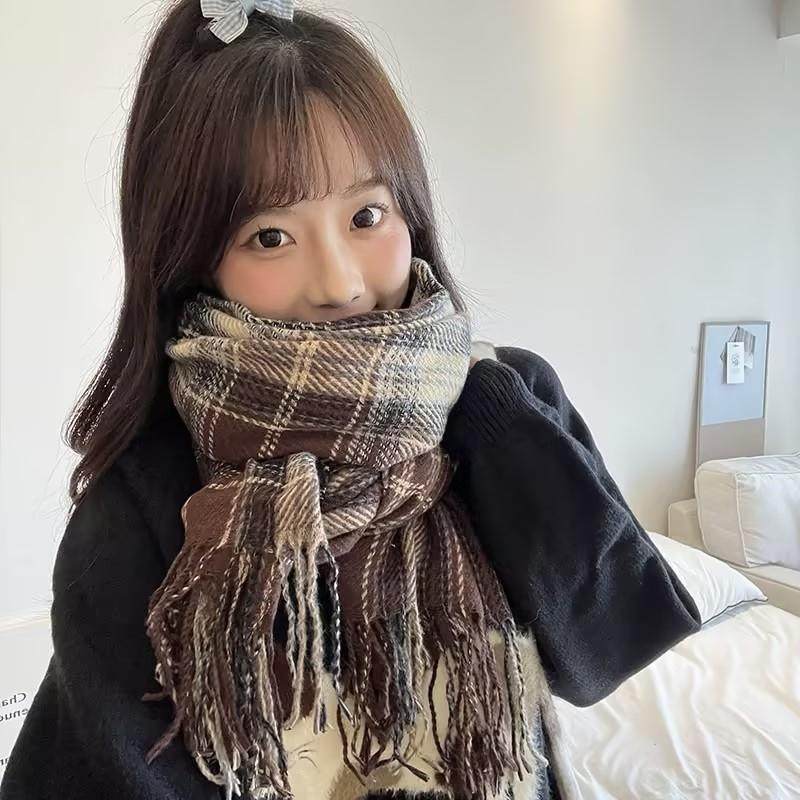 韩版格子围巾女冬季披肩新款ins情侣学生高级感氛围流苏围脖日系
