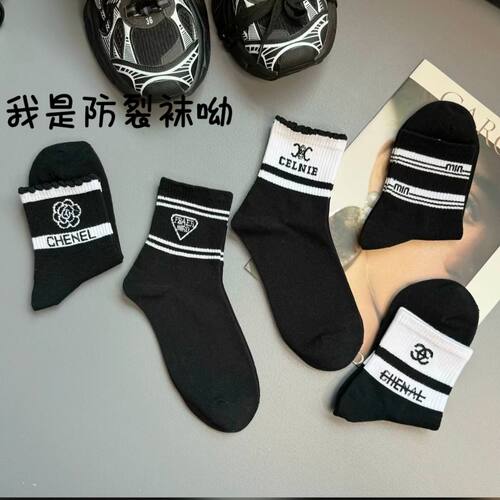 女款防裂袜黑色蝴蝶结士