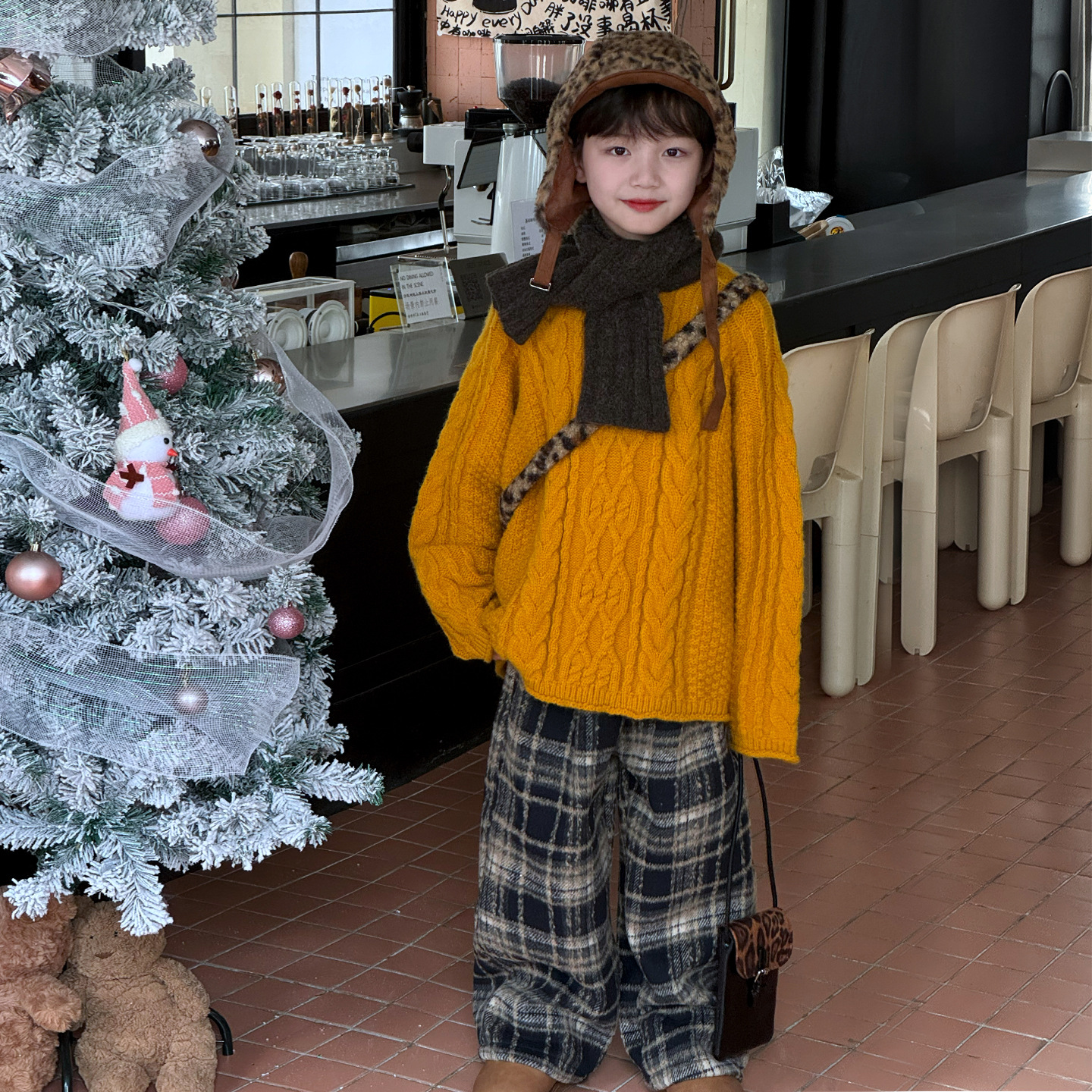 顽兔2025男童冬款韩版绞花中大童针织衫卷边宽松加厚保暖儿童毛衣