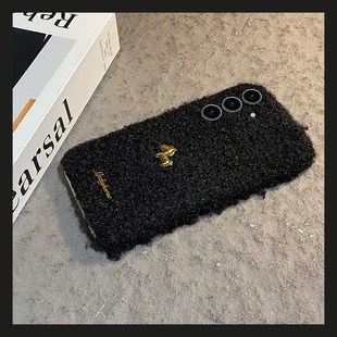 金色英文小马适用三星s25edge手机壳s24plus毛绒s23 s21fe卡通s20ultra立体s10 note20新年 十s22秋冬季
