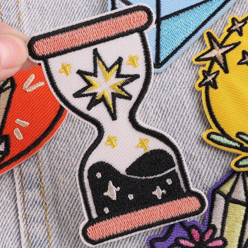 补丁布标水晶原创草莓徽章衣帽辅料刺绣电脑绣花布贴标创意钻石贴