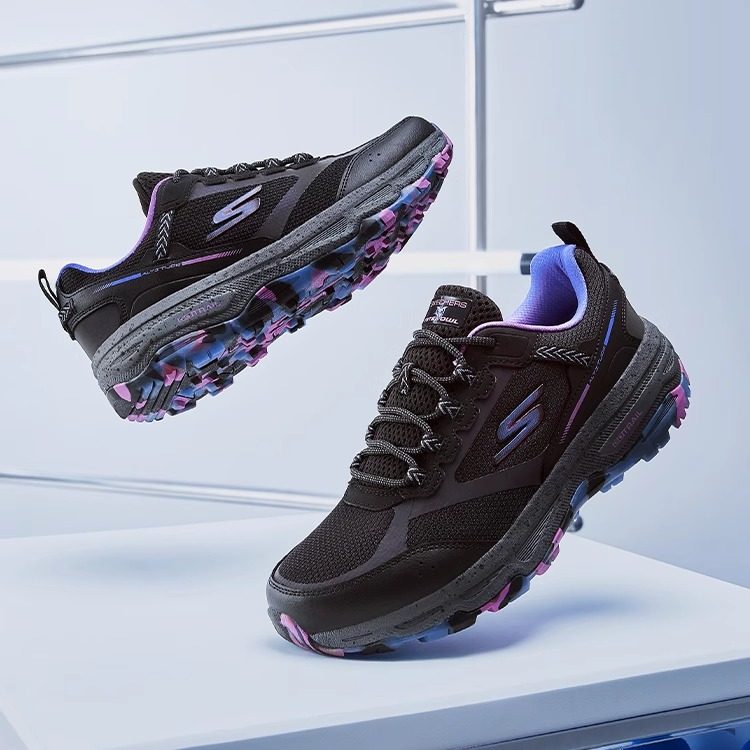 斯凯奇夜鹰跑鞋男女同款户外登山徒步运动鞋撞色拼接潮流休闲鞋,户外/登山/野营/旅行用品,越野跑鞋,淘宝优惠券,粉丝福利购,淘宝优惠卷