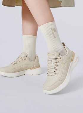 斯凯奇春季新品女款高透气轻便复古经典配色设计休闲运动鞋150373