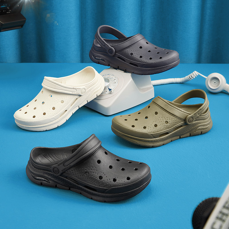 斯凯奇夏季新品男款时尚洞洞鞋舒适透气外穿凉拖鞋溯溪海边沙滩鞋