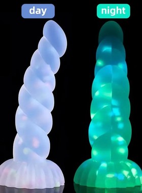Dark Glowing dildo for Woman Masturbate Color Jelly penis Se