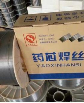 YD172气保铬钼型堆焊药芯焊丝