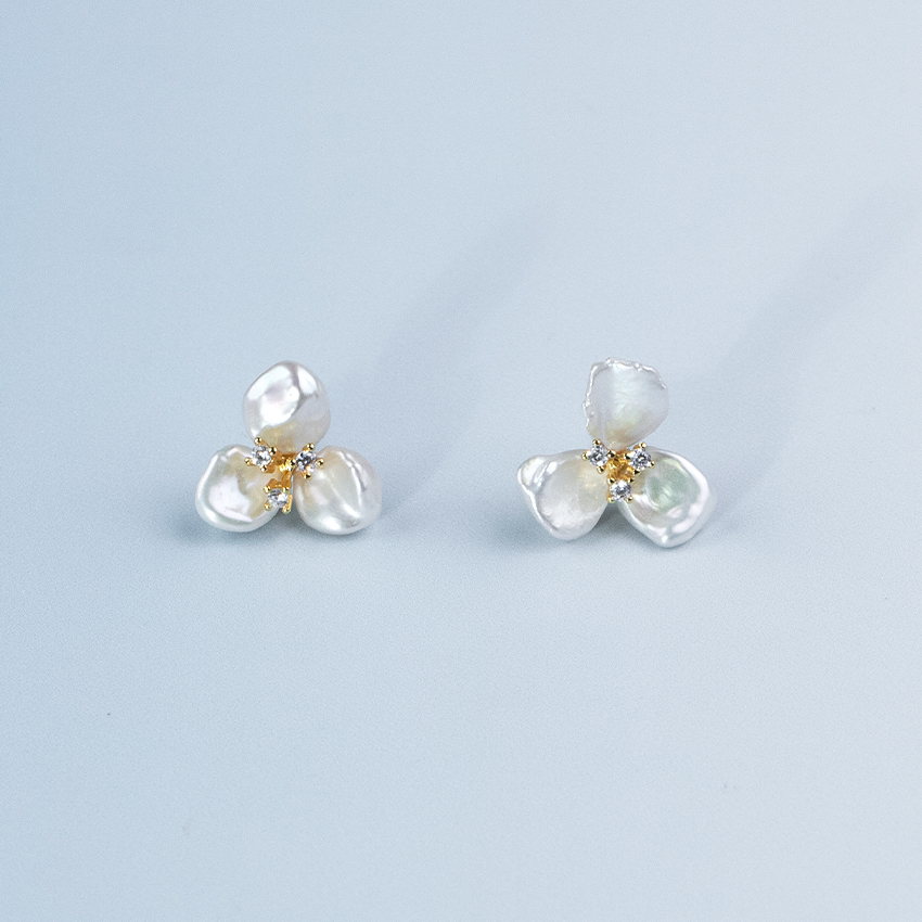 ANGEPERLE/天使之泪淡水珍珠小花款耳饰合金+银针7-8mm
