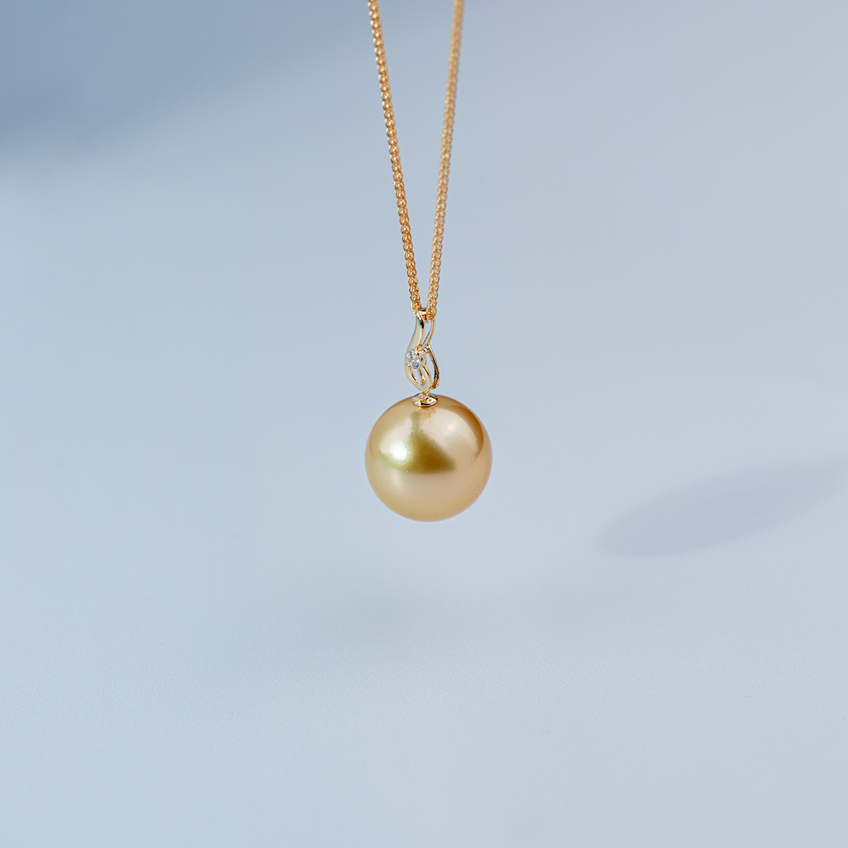 ANGEPERLE/天使之泪海水珍珠金珠吊坠18K金50公分肖邦银链13-14mm