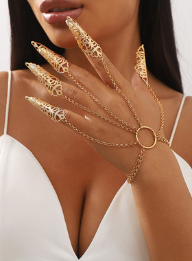 欧美跨境个性夸张朋克哥特高端手链 设计镂空花纹锥形指甲套手饰