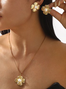 跨境复古港风金色花朵高级感轻奢