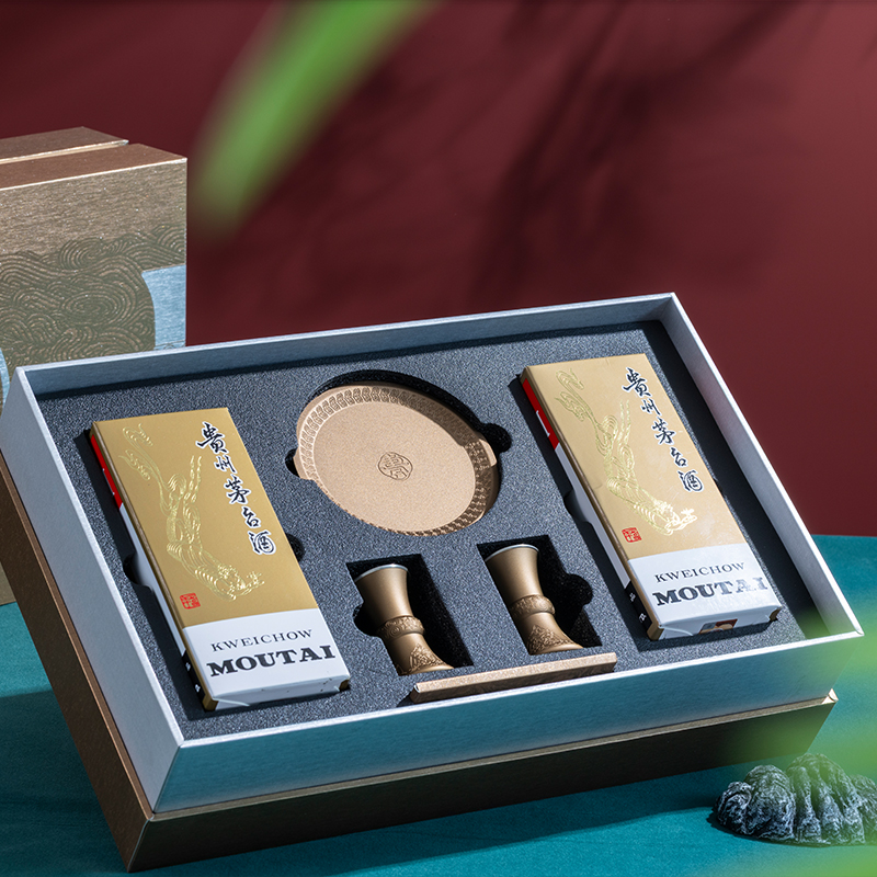 惠群贵礼53度飞天茅子送礼盒