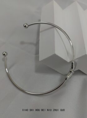 小时候被牛追过！系一个大大的蝴蝶结 简约百搭手镯 女士佩戴