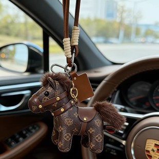 2026马年吉祥物马上有钱小马挂件公仔高级感包挂饰钥匙扣新年礼物