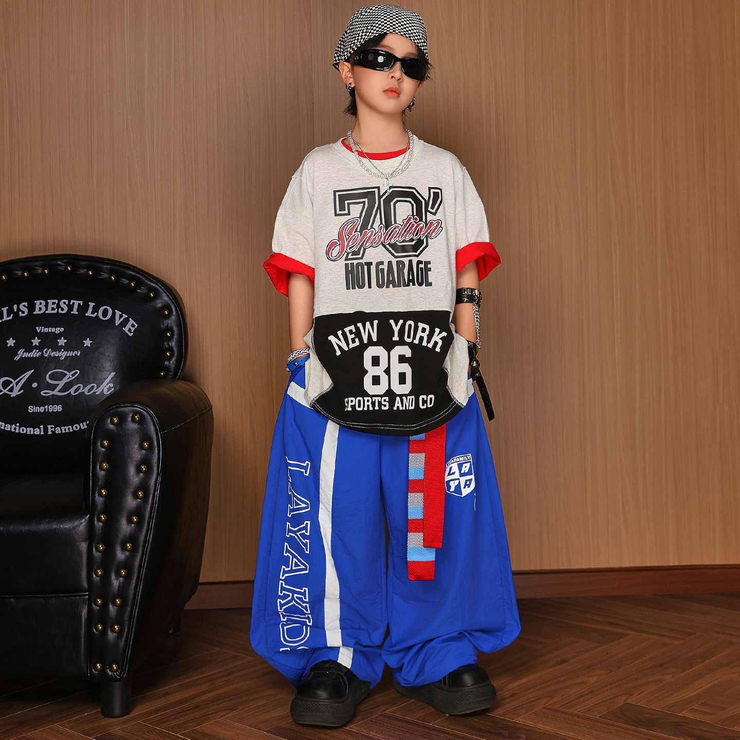 儿童街舞演出服男童美式嘻哈风短袖长裤套装幼儿hiphop潮服表演服