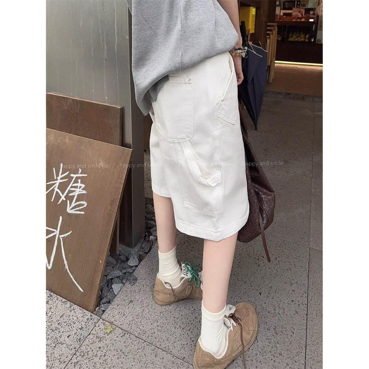 白色高腰牛仔短裤女秋天薄款2026新款6分中裤直筒宽松阔腿五分裤