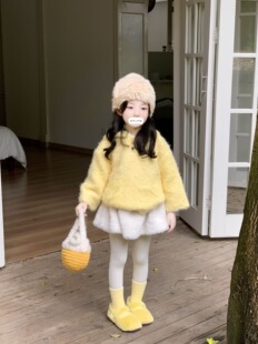 韩系女宝宝毛毛外套女童奶黄毛毛衣连帽卫衣米白色灯笼裙半身裙